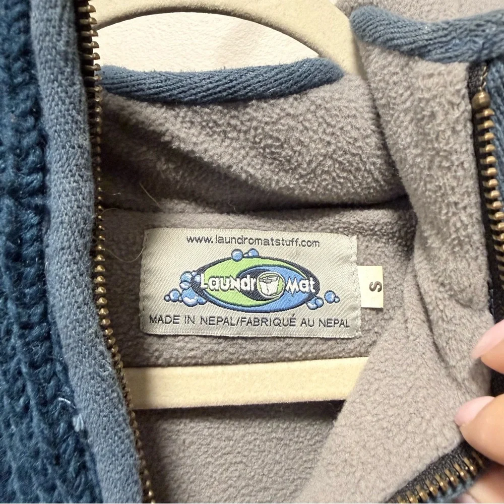 Vintage Laundromat Daisy Hand-Knit 100% Wool Fleece-Lined Hoodie - Women’s Small - Picture 4 of 15